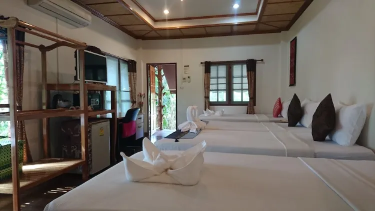 ห้องแฟมิลี่สำหรับสี่ท่าน, 2 ห้องน้ำ, ติดสวน