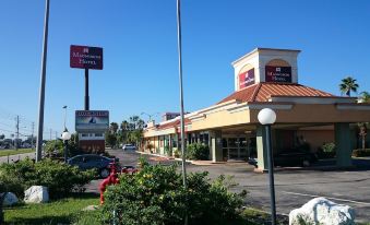 Magnuson Hotel and Marina New Port Richey