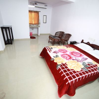 Deluxe Room with Air Conditioner