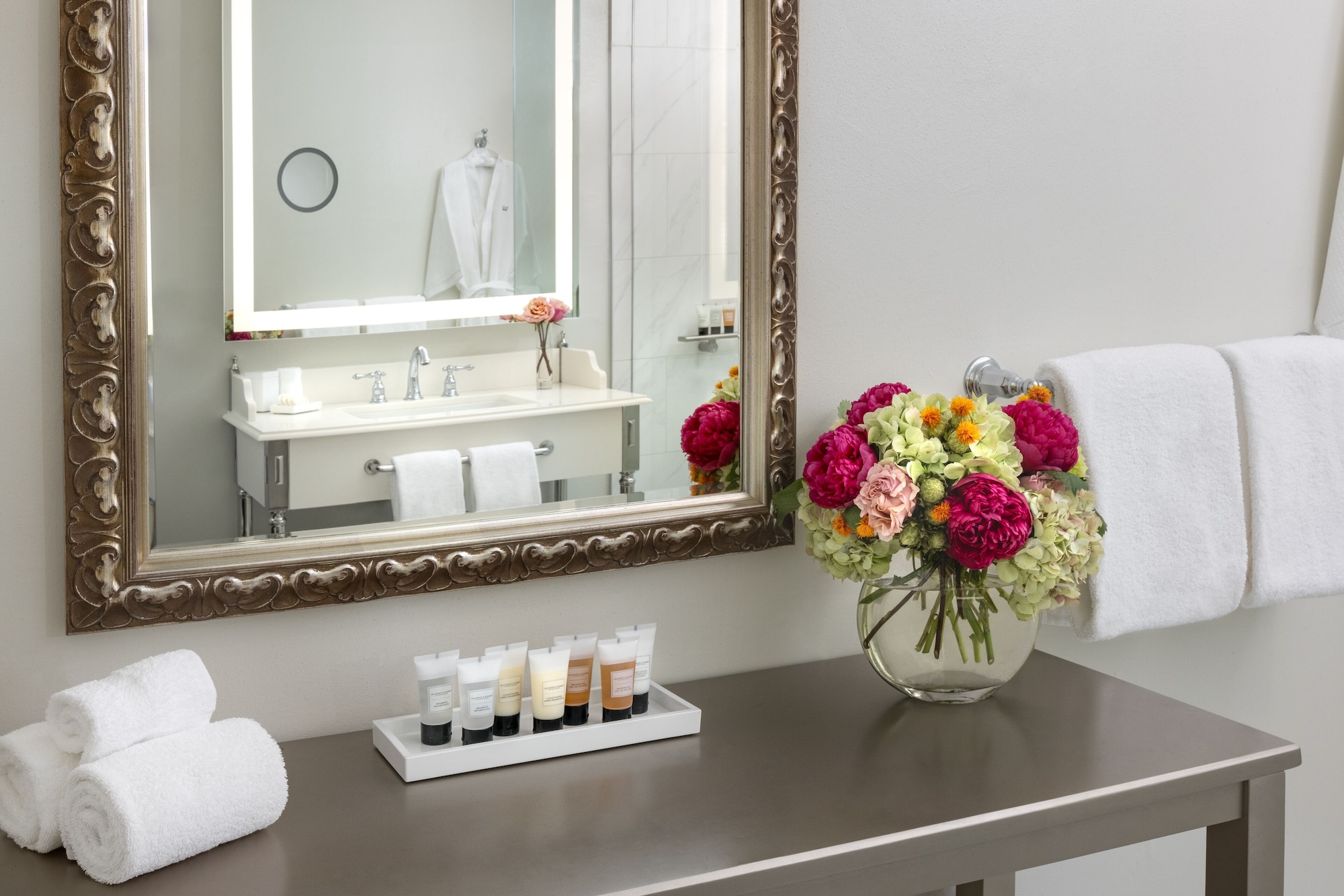 Warwick Melrose HotelDeluxe Suite