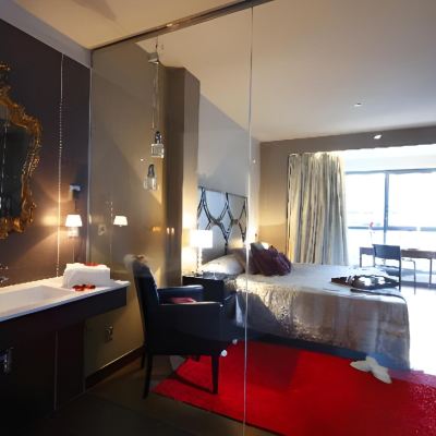 Club Double Room with Sea View Hotel Silken Axis Vigo Promo Code