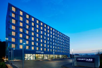 Courtyard Luton Airport Hotels in 