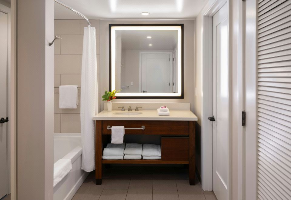 The Westin Nanea Ocean Villas, Ka'AnapaliOne Bedroom Villa with Resort View