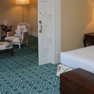 Premium Room Palacio Urgoiti Promo Code