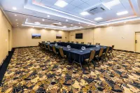 Quality Inn & Suites Garden of the Gulf