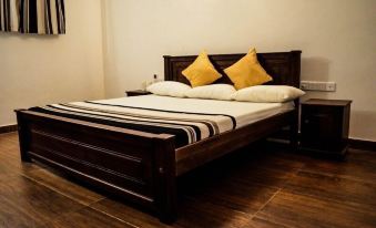 Spacious Swindon 5 bedroom house - sleeps up to 10 - Housity