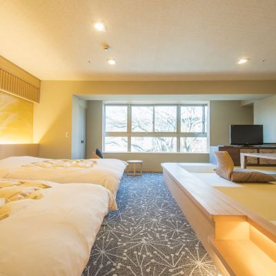 Twin Room With Tatami Area, New Building-Korin, Non Smoking 旅館 然林房 クーポン