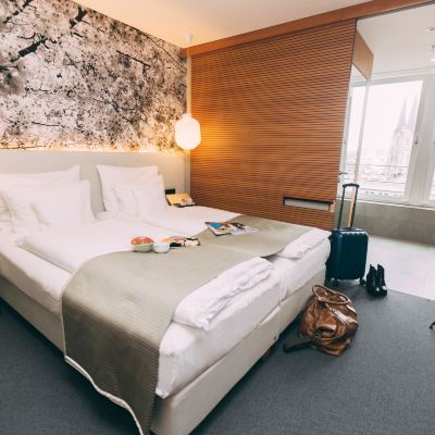 Standard Queen Room with City View Me and All Hotel düsseldorf Promo Code