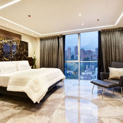 4-Bedroom Penthouse with Jacuzzi Haven Promo Code