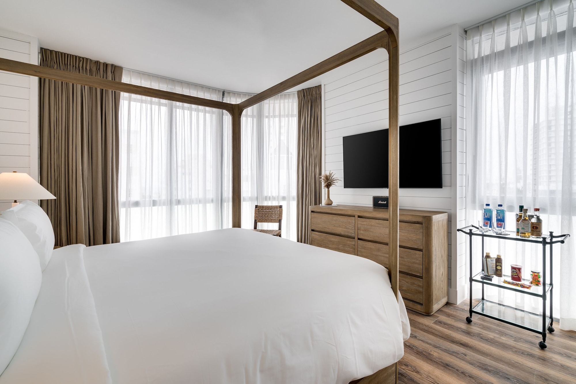 豪华卧室特大床顶层