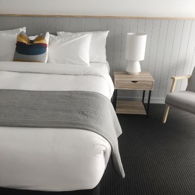 King Suite with Jetted Tub Eight Spence Promo Code