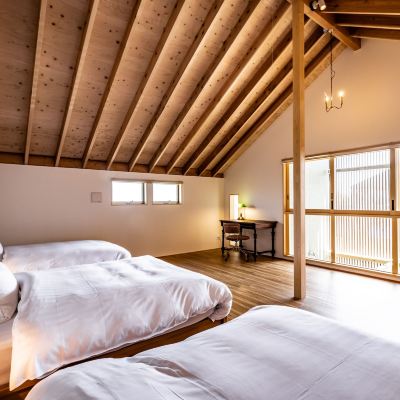 House(Konparu) 一棟貸しの宿　日本色NIHON IRO クーポン