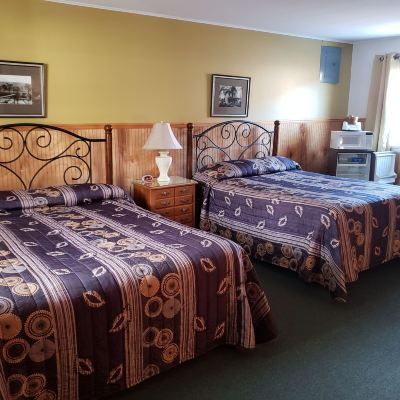 Basic Room, Multiple Beds, Pet Friendly The Colonial Motel Promo Code