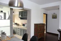 Drongpa Suites
