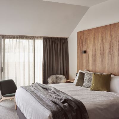 Grove Balcony Moss Hotel Promo Code