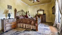 Blanco Riverside Cottages