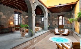 Hotel Rural Hacienda del Buen Suceso - Housity