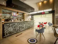 Ibis Cali Granada Hotels in Cali