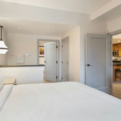 1 Bedroom Villa, 1 King, Sofa Bed, Fireplace