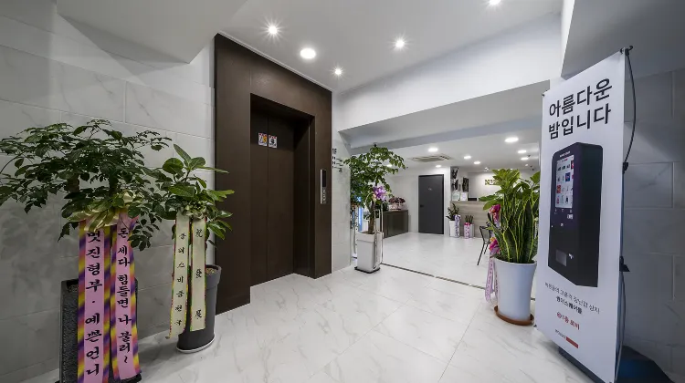 Suwon (Ingyedong) No. 25 Suwon Ingye Branch 施設