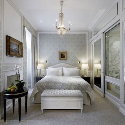 Deluxe Room Hotel Sacher Wien Promo Code