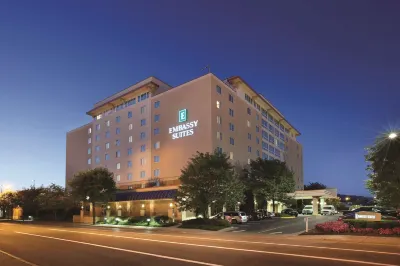 Embassy Suites by Hilton Charleston Các khách sạn ở 