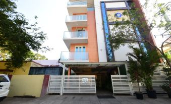 Gemars Comforts - Housity