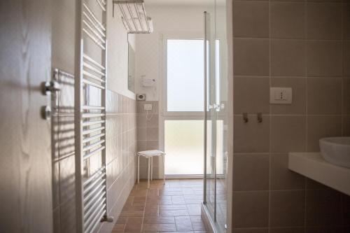 三人房（带独立浴室）