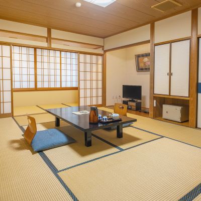 和室(布団10枚) ひふみ旅館 クーポン