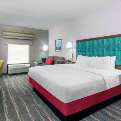 King Room with Sofa Bed Hampton Inn Coventry-Warwick Area Promo Code
