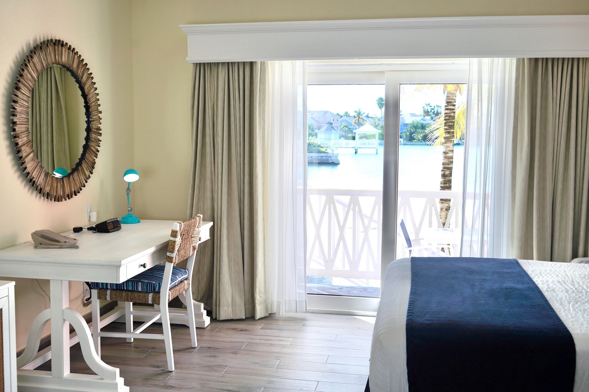 华丽客房， 2 张大床， 环礁湖景观