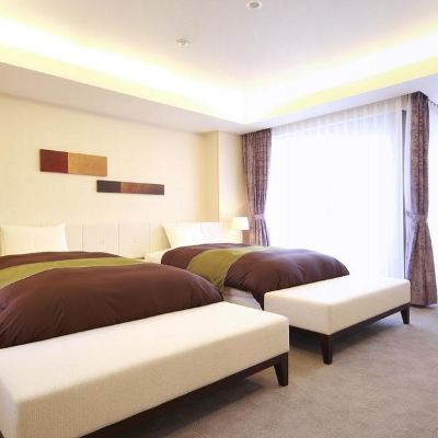 [Suite] [Twin Room] [Non-Smoking] [Nightlife View] ホテルシーサイド江戸川 クーポン