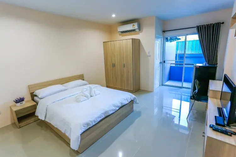 ห้องสแตนดาร์ด เตียงใหญ่ 1 เตียง
