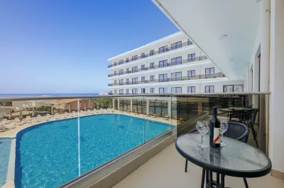 Casa Costa Hotels in 