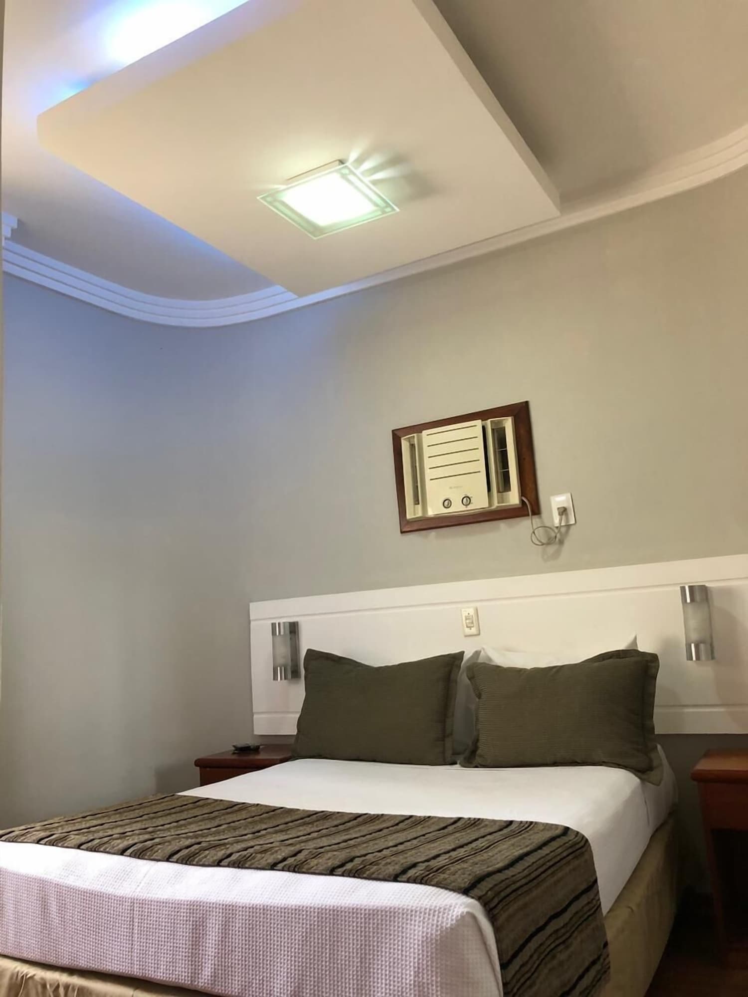 卡萨尔标准公寓