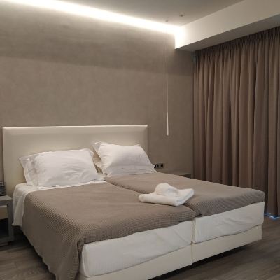 Deluxe Accessible Twin Room Las Hotel & Spa Promo Code