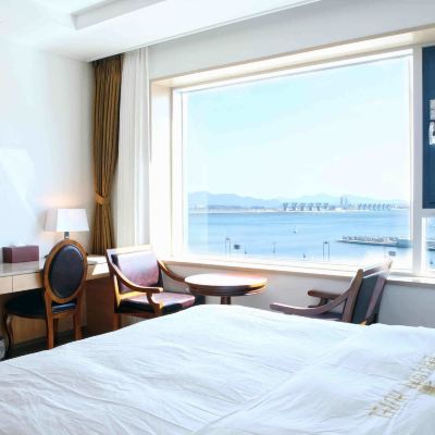 Standard Double Room (3rd Floor, Partial View) 폰타나비치호텔 쿠폰