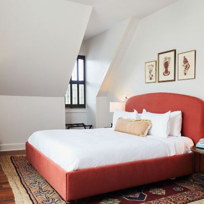 Room 7 Post House Inn Promo Code