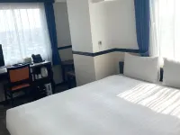 Toyoko Inn Saitama Iwatsuki Ekimae