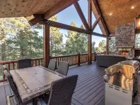 Mountain Top Luxury Retreat - Elegant Cabin Near Zion and Bryce Hôtels à : Comte de Kane