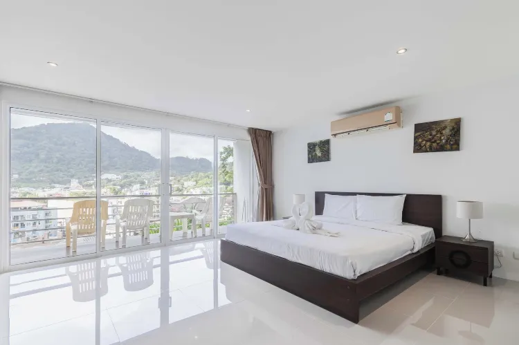 อพาร์ทเมนท์ มีระเบียง