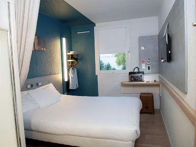 Ibis Budget le Havre les Docks Hotel a 