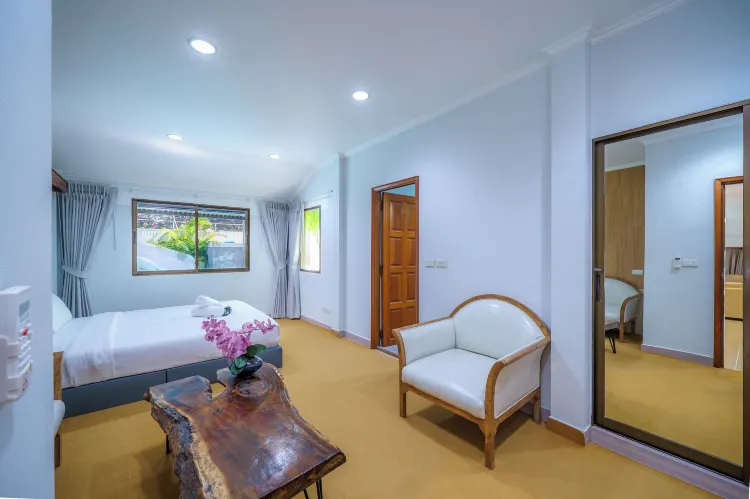 Villa, 5 Bedrooms, Pool View