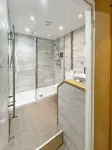 هوب آند أنكور هوتل