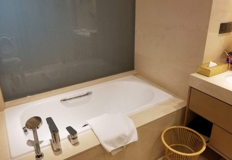 豪華秘境房|榻榻米