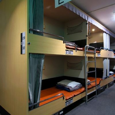 Dormitory Individual 1 Bed With Curtain 鹿島槍スポーツヴィレッジ クーポン