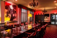 Cumberland Hotel - Oceana Collection