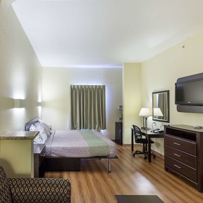 King Suite-Smoking Motel 6-Fort Worth, TX Promo Code