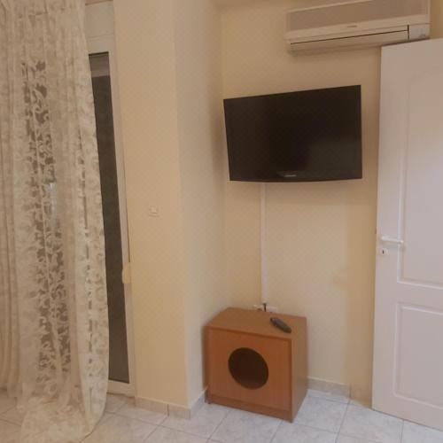 Tselios One-Bedroom Apartment