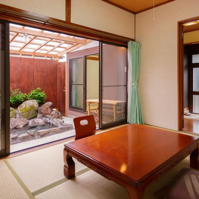 [Magnolia]Detached Room With Open-Air Hot Spring Rock Bath: Two Japanese-Style Rooms (6 Tatami + 4.5 Tatami) [Japanese Room] [Non-Smoking] 古都の花心 クーポン